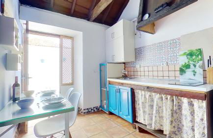 Remarkable 4-Bed Villa - Foto 21