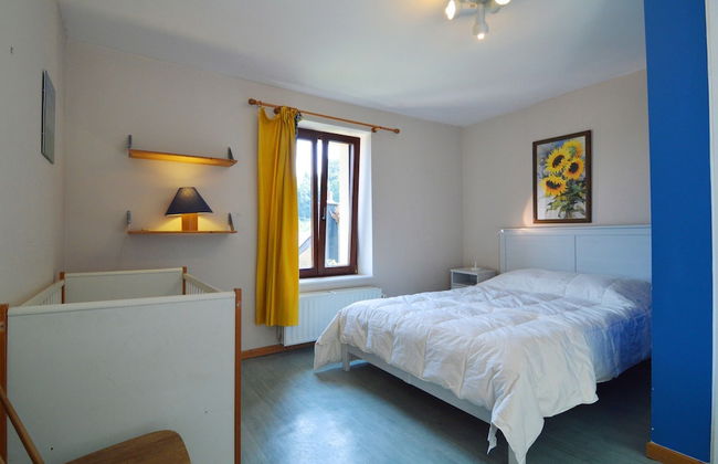 Modern Farmhouse in Chassepierre With Terrace - Foto 32