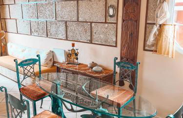 Apartment with Huge Deck Nestled in Marvelous Gardens - Nidos - Foto 26