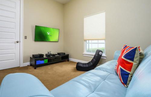 Luxury Mansion Pool Hot Tub Theater Outdoor Kitchen BBQ GM RM 2 Miles Disney - Foto 5