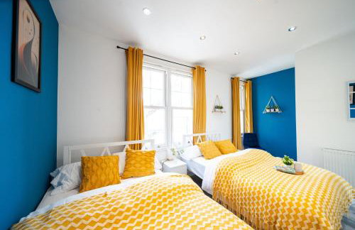 Open Mind Property - Hot Tub, 8 Guests & Free Parking - Foto 8