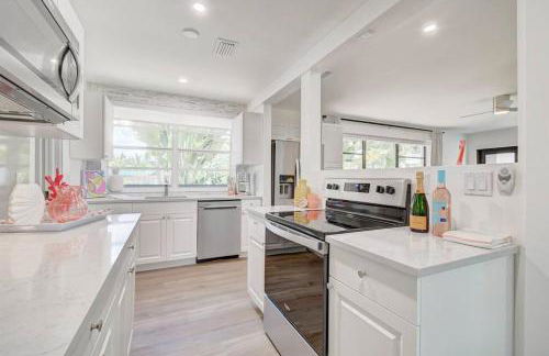 Paradise Palms House - Photo 33