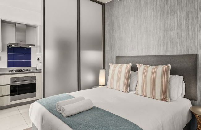 The Median Apartments - Photo 5