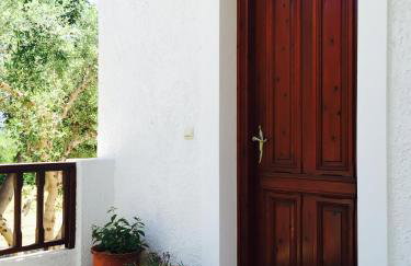 Gaia Apartments - Photo 8