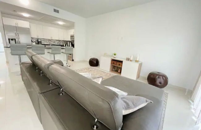 Comfortable European Style Home 4BR 4BA in Miami by ASVR-13670 - Foto 16