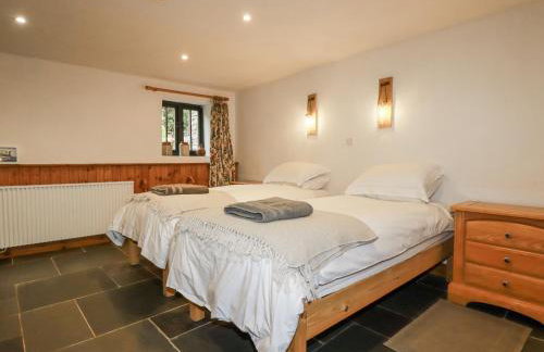 Coombe Barn - Photo 19