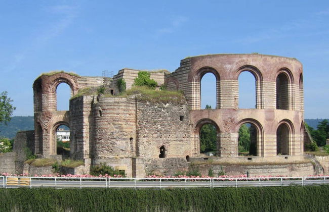 Apartment With Terrace and View - Photo 29