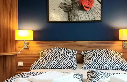 Apartments DeLuxe Center NOWY ŚWIAT - Photo 3