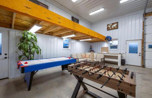 Black Hills Barndo-Hot Tub & Massage Chair - Foto 24