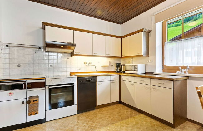 Spacious Apartment in Grossarl With Garden - Photo 11