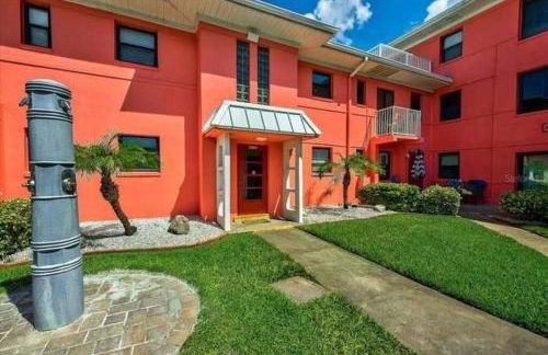 Ocean view studio with heated pool - Foto 22