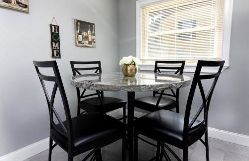 5BR House Close to Falls & Aquarium - Foto 19