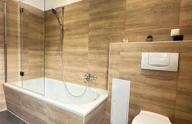 Uniklinikum und Messe Essen, Netflix, Wlan - Foto 18