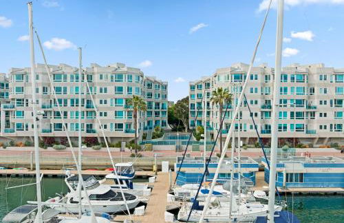 Ocean's Edge 2BR Penthouse - Infinite Blue Views - Foto 8