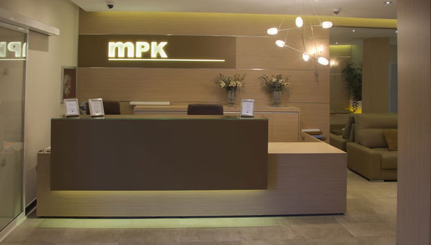 Check-in-/Check-out-Schalter