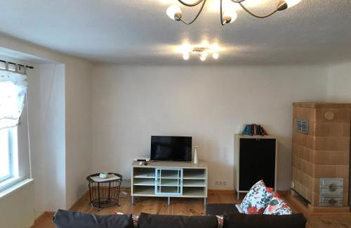 Sanierte möblierte Altbauwohnung am Waldrand für bis zu 6 Personen - Foto 5