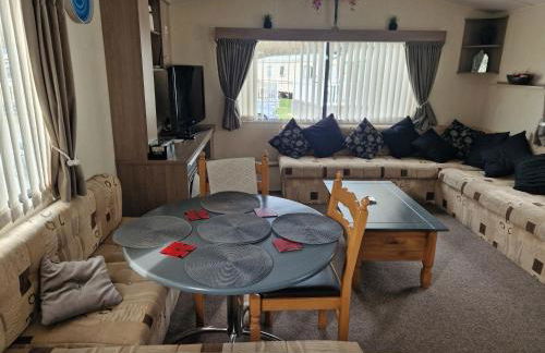 Ocean Breeze Hideaway 2 Bed Pet Friendly Static Caravan In Clarach Bay - Foto 1