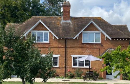 The Gillett's Cottage - Photo 33