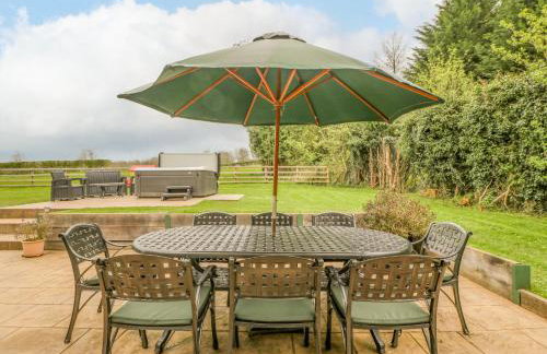 Orchard House - Photo 41