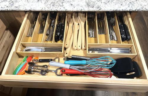 3Bd, King, Brkfst, Large TVs, WD, Sleeps 11, BBQ - Foto 26