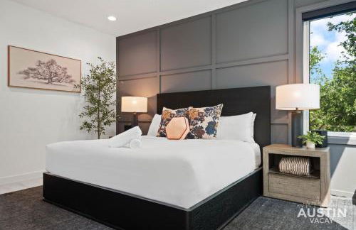Luxury 2BR 2BA East Austin retreat w yard, deck and garage parking by Austin Vacay - Foto 14