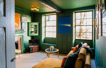 The Old House Apartment - Photo 28