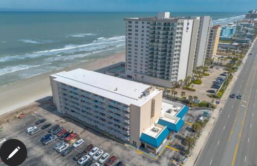 Ocean View Studio Condo w Balcony Pool and Free Parking - Foto 37