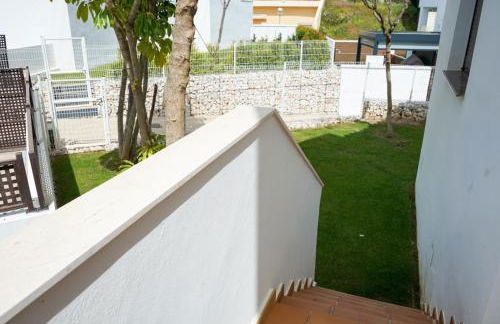 Casa Topacio, 3 bedrooms and 3 bathrooms in quiet street - Photo 43