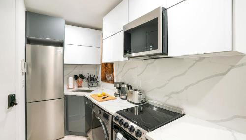 48-3RW Brand New 1BR Prime Hells Kitchen - W D - Foto 5