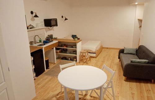 studio-ville médievale-charmant - Foto 22