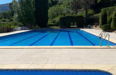 CASA LOLA Naturaleza, Montañas y Piscina Compartida De Pueblo - Foto 18