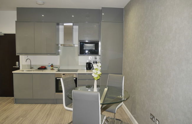 Milburn House Luxury Apartments - Foto 4