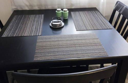 Perfect Combo of Charm & Comfort- 2Bedroom Home - Foto 20