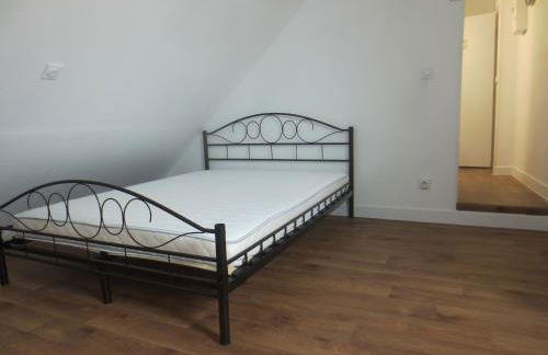 Appartements et studios meublés au centre ville d'Ouzouer Sur Loire - Photo 16