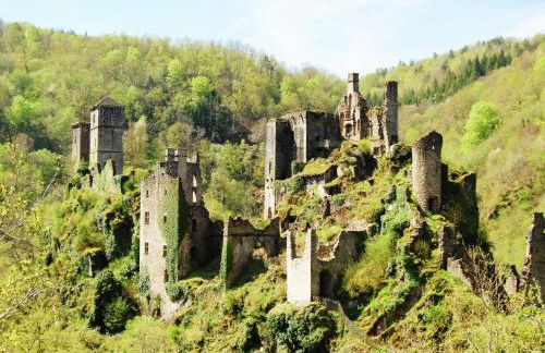 Beautifully located country house with heated pool - Foto 30