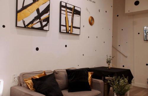 Noir and Gold Retreat - Foto 12