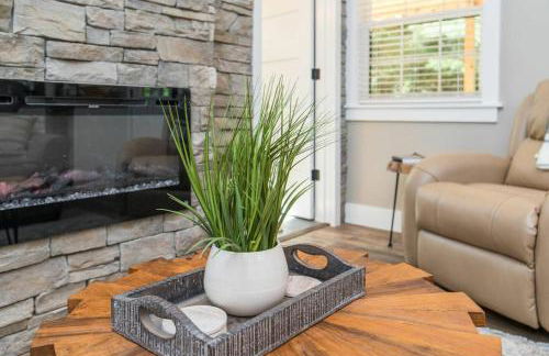 Soul Sister- Creek View, WiFi, Firepit, WiFi, Hiking, 4 mins to Natural Bridge - Foto 15