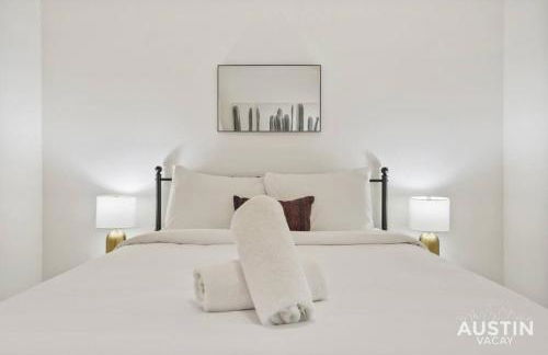 Trendy Remodeled Home by SoCo w Nice Outdoor Space - Foto 23