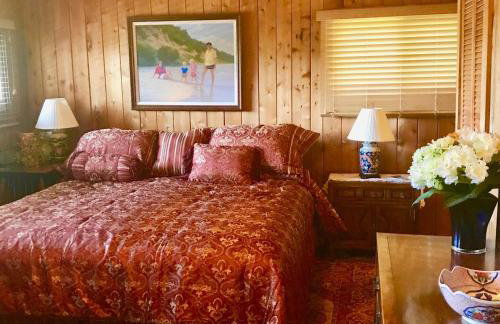 Lake Escape to an Elegant 4 Br Home - Foto 21