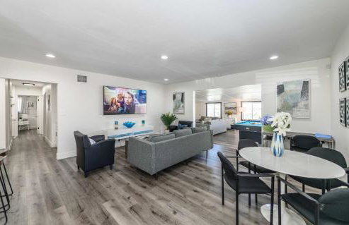 Spacious Disneyland 5 Bedroom 4 Bath House with Game Room - Foto 60