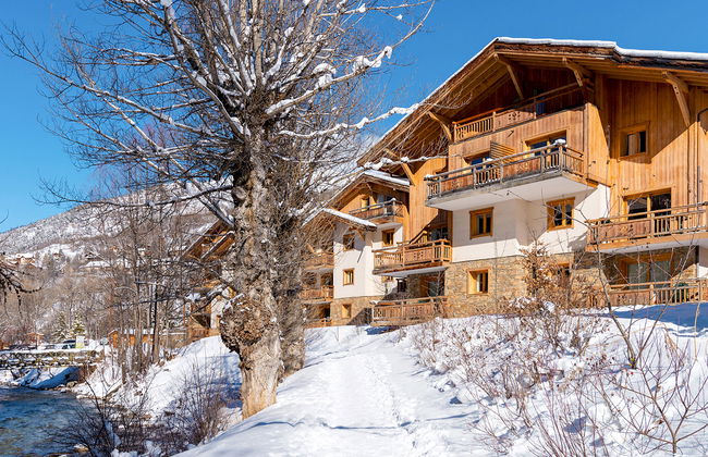 2 bedroom Apartment in Saint-Chaffrey with swimming pool and terrace - Photo 6