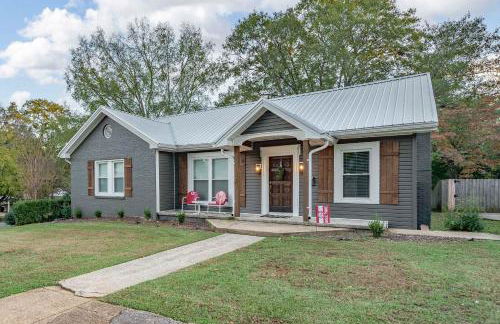 Roll Tide Bungalow-3 miles to UA- 5 TVs- Game Room - Foto 31