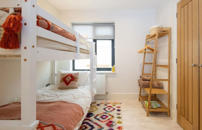 Designer Family Escape Hot Tub Steps to Beach - Photo 20