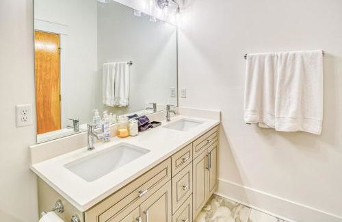 Chic Historic Loft in Downtown ILM - Foto 2