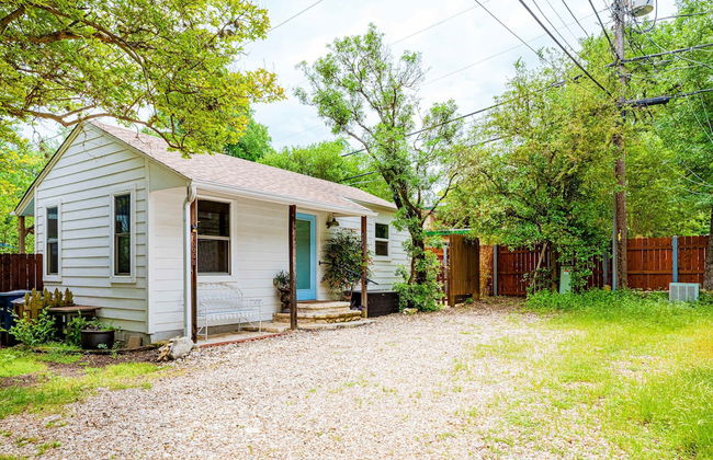 Beautiful Cottage Close to Downtown Austin - Foto 32