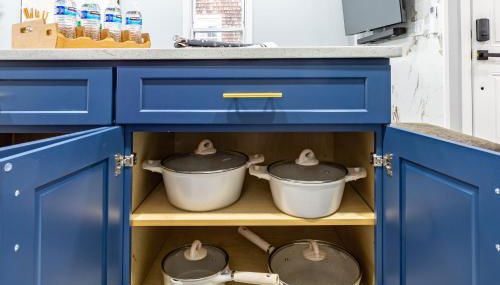 Comfort Meets Style 3BR Plus Parking - Foto 3