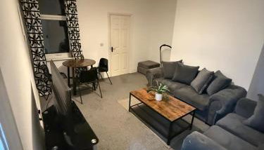 ResiLets - 1st Floor Plessey Road Apt - Foto 5