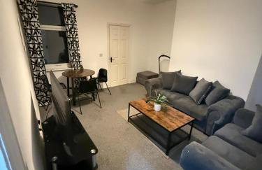 ResiLets - 1st Floor Plessey Road Apt - Foto 5