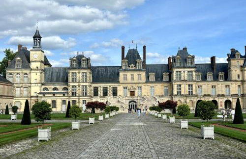 Grand T3-Cœur de Fontainebleau-300 m du château - Foto 9