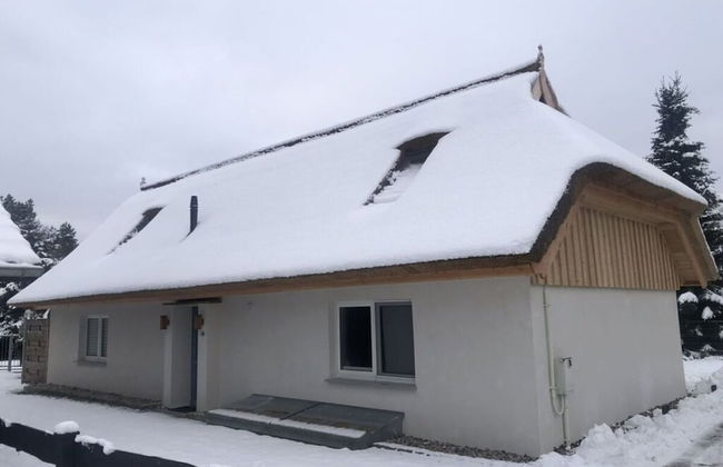 "laura" Comfortable Holiday Residence - Photo 1